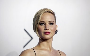 Дженнифер Лоуренс сыграла свадьбу