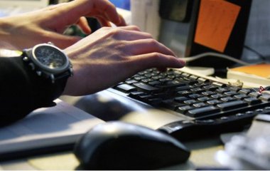 Офтальмолог пояснила, як захистити зір від комп'ютерного випромінювання