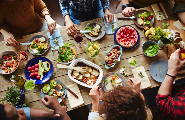 «Отдай врагу»: правила низкокалорийного ужина