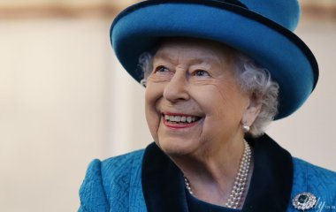 Королева Елизавета II прокомментировала пандемию коронавируса