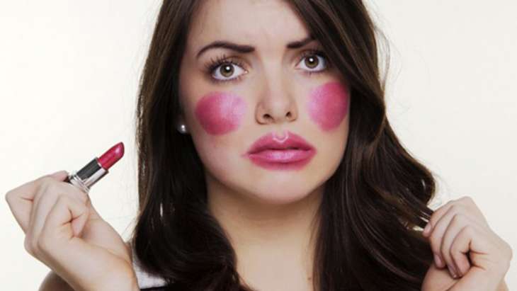 6 ошибок в макияже, которые портят все впечатление от образа