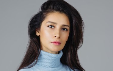Равшана Куркова призналась, что часто снимается в кино в собственных нарядах