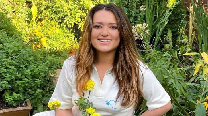 47-летняя Могилевская впечатлила фанов сменой имиджа: вся такая загадочная и романтичная