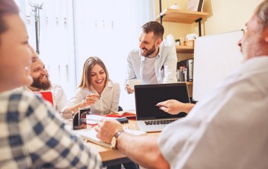 Чому гроші не є основною мотивацією на роботі?