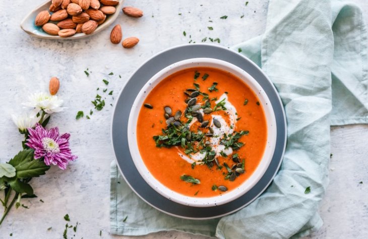 Суп-пюре из тыквы: 3 классных и простых рецепта от шеф-поваров