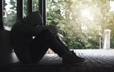 Вчені назвали три гарантовані способи залишитися самотнім