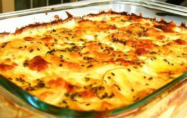 Запеканка из фарша с макаронами и сыром