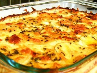 Запеканка из фарша с макаронами и сыром