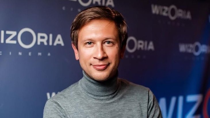 Известный украинский актер в Америке показался с новой девушкой