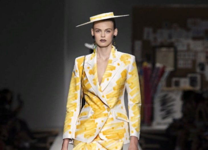 Коллекция женской одежды Moschino весна-лето 2019, фото