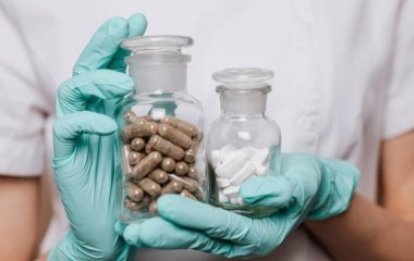 Імунолог назвав препарати, які можуть призвести до інфаркту при ковіді