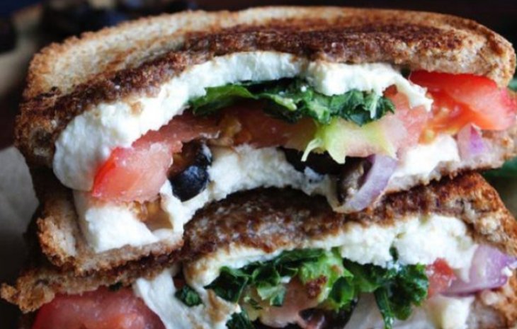 Вкусно и быстро ! Сэндвич по-средиземноморски