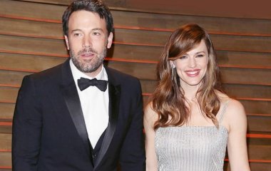 Дженнифер Гарнер и Бен Аффлек официально развелись 