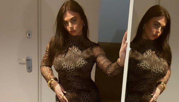 Дочь Фреймут продемонстрировала пышные формы в леопардовом платье