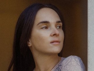 Інна Мірошниченко заявила про переслідування з боку клієнта через фото в купальнику: 