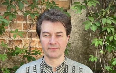 Ексміністр Нищук на рідкісних фото показав своїх підрослих дітей від молодшої на 18 років акторки
