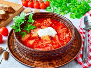 Борщ с кабачками: оригинальный рецепт традиционного украинского блюда