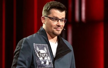 Гарик Харламов был замечен на премьере фильма с телеведущей Ташей Белой