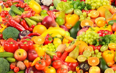 Дієтолог перерахувала продукти, споживання яких варто скоротити після 60 років