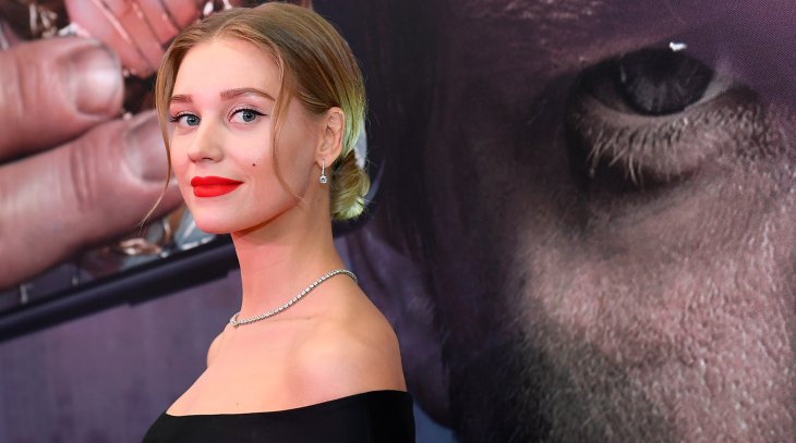 «Ко мне можно только через постель»: Асмус представила публике «нового любовника»