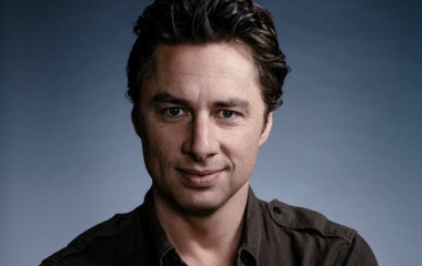 «Я научился сливаться с окружением»: Зак Брафф поучаствовал в необычной фотосессии