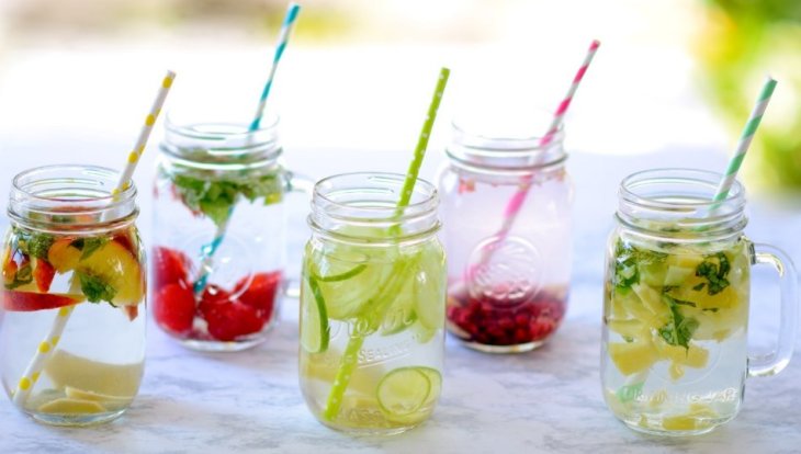 Лучшие рецепты напитков для очистки организма и похудения