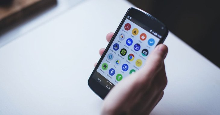 Чи потрібно вимикати Wi-Fi на телефоні після виходу з дому: що варто знати