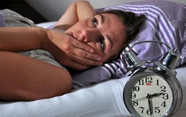 Вчені назвали продукти, що призводять до безсоння