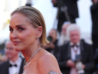 Шерон Стоун уперше назвала причину краху другого шлюбу й ошелешила вчинком ексчоловіка