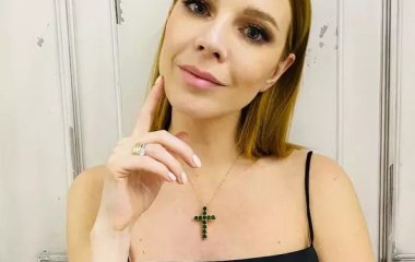 Блонд и дреды до пупа: Подольская кардинально сменила имидж