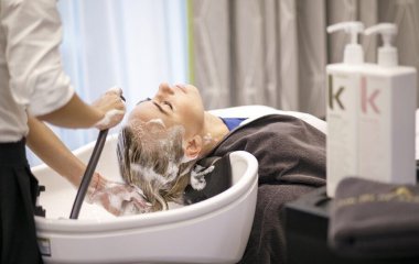 Навіщо потрібний салонний догляд за волоссям