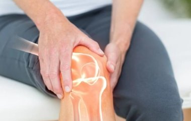 Терапевт пояснив, як зміна погоди впливає на суглоби