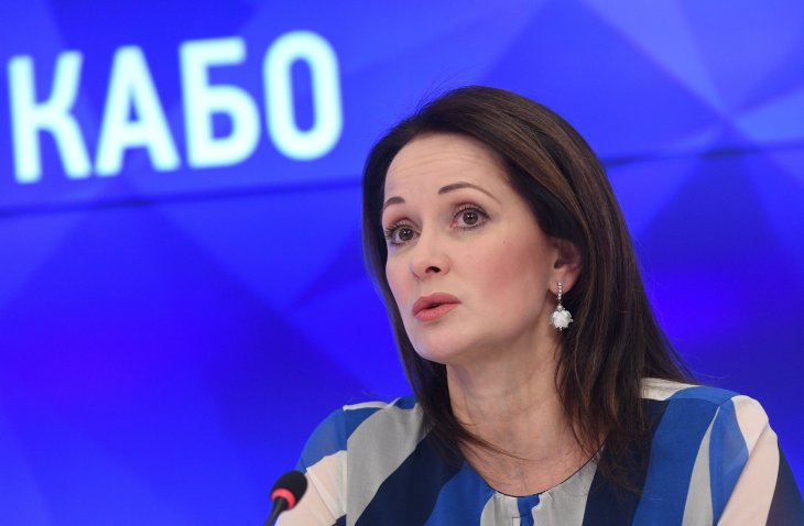 Ольга Кабо продемонстрировала стильный аутфит на отдыхе