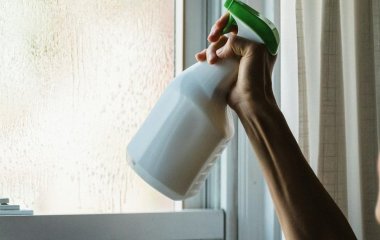 Ідеально чисті вікна без розводів: важливий етап, який часто пропускають