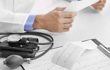 Кардиолог назвал 7 скрытых симптомов инфаркта