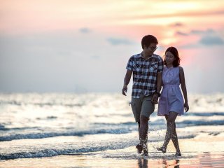 Вчені з'ясували, чому людина махає руками під час ходьби