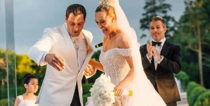 Макс Чмерковский растрогал фото со свадьбы, которая состоялась 6 лет назад: редкие кадры