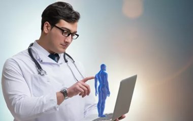 Експерти назвали найпопулярніших онлайн-лікарів на самоізоляції