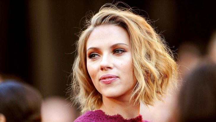 Скарлетт Йоханссон попала в объективы папарацци с подросшей дочерью Роуз 