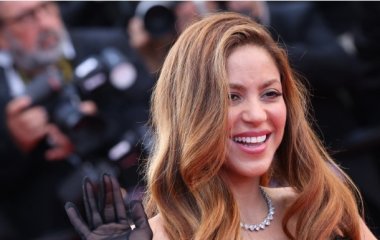 Шакира поделилась редким кадром с мамой (фото)