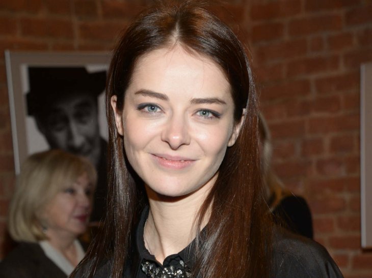 Марина Александрова блистала на красной дорожке в полупрозрачной блузе