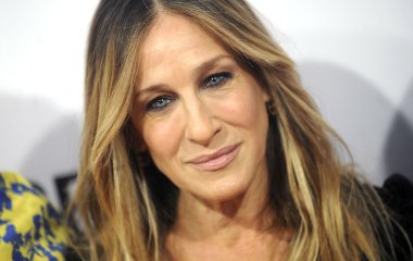 Сару Джессику Паркер раскритиковали из-за наряда на съемках продолжения «Секса в большом городе»