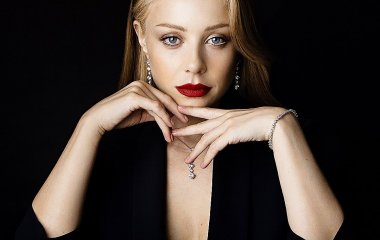 Тина Кароль показала редкое фото 14-летнего сына-красавца от Евгения Огира