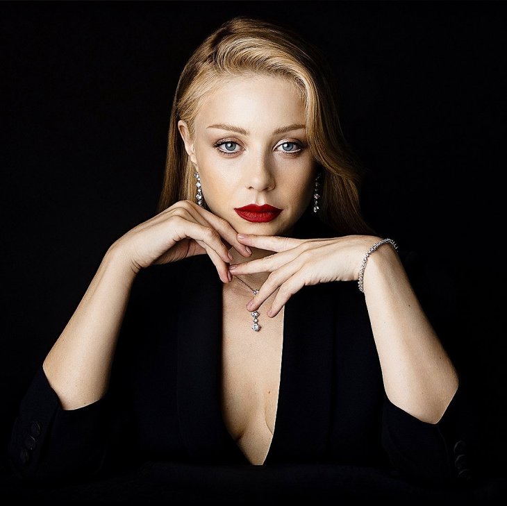 Тина Кароль показала редкое фото 14-летнего сына-красавца от Евгения Огира