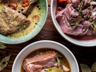 6 оригинальных способов замариновать свежее мясо