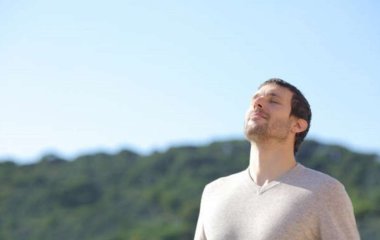Медики рассказали, как избавиться от тревоги и уменьшить беспокойство за пять минут