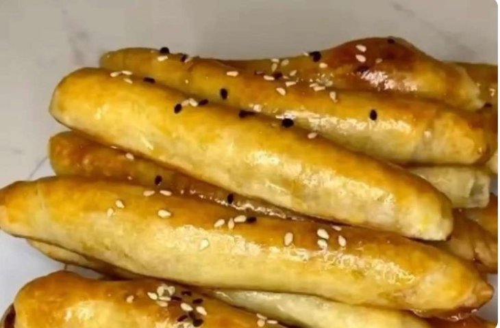 Простая выпечка без дрожжей: рецепт трубочек с капустой