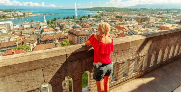 Казус у відпустці: туристка залишилася без спідньої білизни під час поїздки