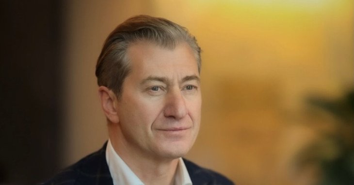 Юрій Нікітін показав рідну сестру, з якою не спілкувався 10 років, і публічно заступився за неї
