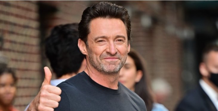 Хью Джекмана заметили в ресторане с другой женщиной (фото)